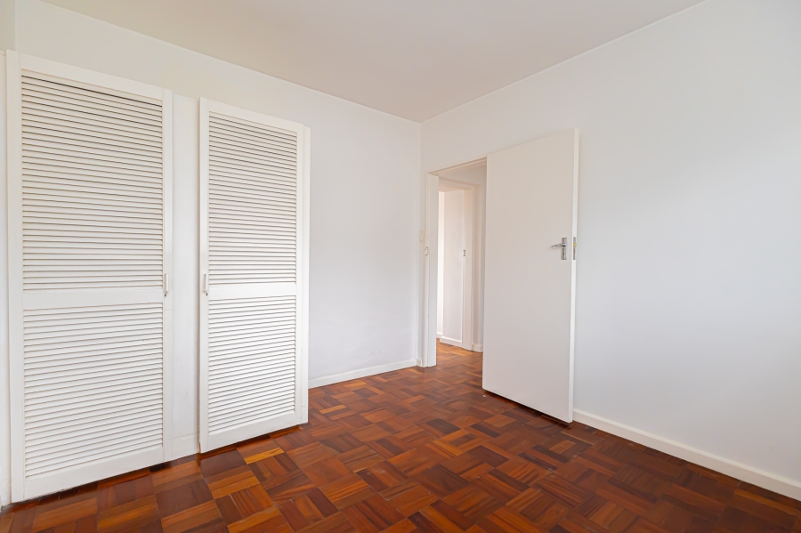 2 Bedroom Property for Sale in Sea Point Western Cape